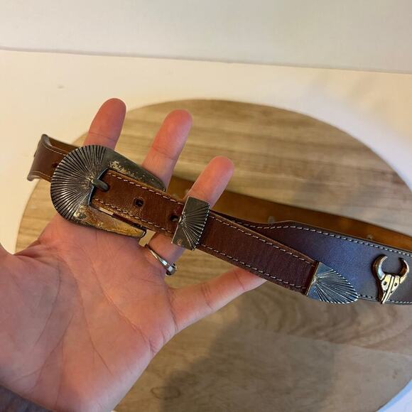 Leegin 1990 USA Brown Genuine Leather Animal Studded Western Belt Size Small - Picture 14 of 15